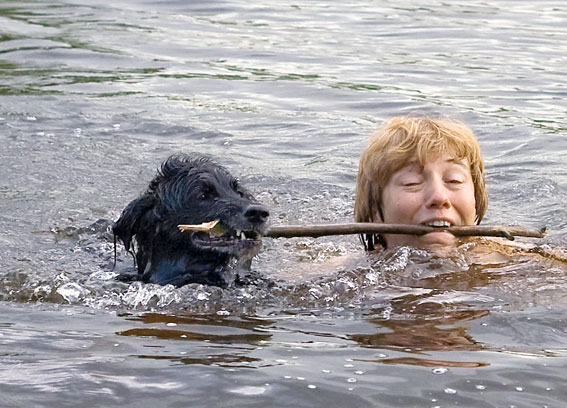 Жизни оставили в воде